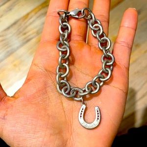Tiffany & Co sterlingsilver link bracelet + T&Co lucky horseshoe charm for free!